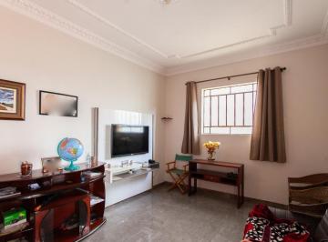 Casa · 250m² · 4 Quartos · 3 Vagas · Casa à Venda - Padre Eustáquio, 4 Quartos, 250 m2