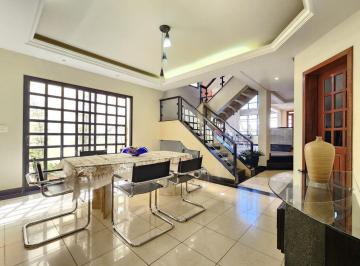 Casa · 360m² · 5 Quartos · 4 Vagas · Casa à Venda - Aeroporto, 5 Quartos,  360 m2