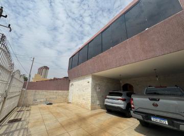 Casa de 3 quartos, Brasília · Sobrado de Alto Padrão em Taguatinga Sul – 349m² de Terreno