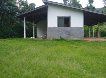 Casa de 2 quartos, São Bento do Sapucaí · Casa à venda em São Bento do Sapucaí - Bairro do Paiol Grande