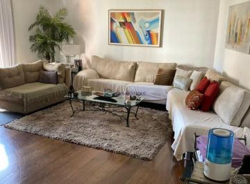 Apartamento · 180m² · 3 Quartos · 3 Vagas · Moema / 03 dormitórios com 03 suítes e 03 vagas / 180 metros