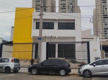 Comercial · 300m² · 4 Vagas · Sobre Salão com 300 M² para Alugar em Jundiaí - Sp.
