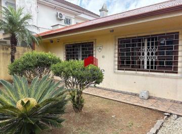 Casa · 205m² · 5 Quartos · 2 Vagas · Casa com 205m² 5 quartos, à venda, no bairro Pinheirinho em Curitiba