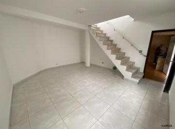 Casa · 170m² · 3 Quartos · 2 Vagas · Sobrado para alugar próximo ao metrô Penha