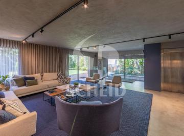 Casa · 628m² · 3 Quartos · 4 Vagas · Apartamento Alto Padrão Alto de Pinheiros