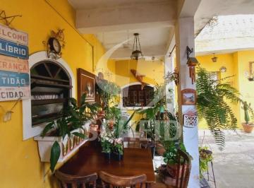 Casa · 252m² · 6 Quartos · Oportunidade. Vende-se Área com 6 casas - Terreno 252m² - Cidade Ademar / Americanópolis - SP