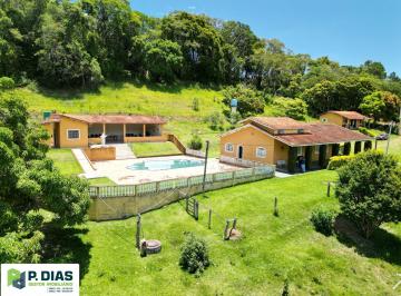 Rural · 18000m² · 4 Quartos · 1 Vaga · Encanto e Tradição: Chácara Estilo Colonial com Perfil de Sítio em Pinhalzinho-SP