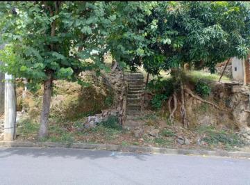 FRENTE DO TERRENO · Excelente terreno de 300 m² á venda no bairro São Benedito em Poços de Caldas MG.