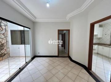 Casa · 300m² · 4 Quartos · 3 Vagas · Casa disponível para locação no bairro Vigilato Pereira em Uberlândia-MG
