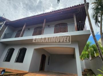 Casa · 250m² · 3 Quartos · 4 Vagas · Casa á venda com 3 Quartos sendo 1 suíte no Trujillo em Sorocaba-SP