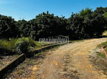 Rural · 26087m² · Sítio á venda com 3 Quartos sendo 1 suíte no Chácara Rosa Mística em Araçoiaba da Serra-SP