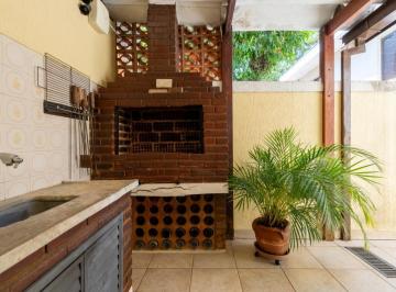 IMG_20260611_185108_000.jpeg · Imperdível casa para venda em Jardim Aeroporto com 3 quartos, sendo 1 suíte, 180m² - remaxares#BQ49M