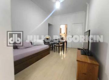 Apartamento · 61m² · 2 Quartos · JBC: 29964 Apartamento excelente, para clientes de bom gosto e exigentes. Todo r