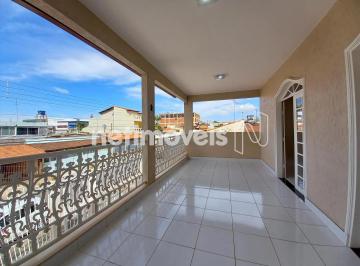 0eaa1a80-75cd-4b97-88ca-40893855d339.webp · Sobrado Amplo com 450m² e Terraço Gourmet – Próximo à Feira dos Goianos