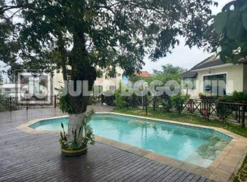 Casa · 116m² · 4 Quartos · 2 Vagas · Excelente casa em condomínio 3 Quartos, sendo 1 suíte mais o sótão que serve com