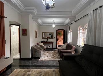 c477a2a1bc487f5c4506f6e46c5b1e33579534c9 · Casa 3 quartos à venda no bairro Castelinho em Piracicaba