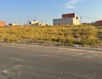 9cc13836418b5b46ff8d19b9eb3fc8a57b20c90c · Terreno misto à venda, 500 m², plano, excelente localização no Jardim Bom Sucesso, Indaiatuba.