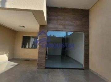 Casa · 125m² · 3 Quartos · 2 Vagas · Venha morar com sua família na melhor localização do Bairro Santa Mônica!!
