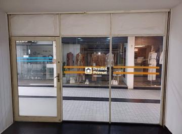 1e0b6dabcb2c16aedc1db264239c65aa8c4f2d6b · Loja para alugar, 20 m² por R$ 1.618,31/mês - Centro - Nova Friburgo/RJ