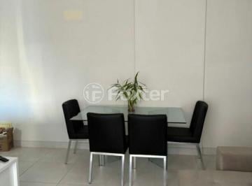 81f79f10 · Apartamento, 2 dormitórios, 67.22 m², em Centro