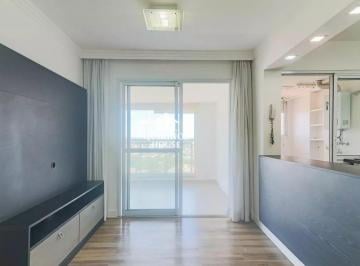 Apartamento de 2 quartos, São Paulo · Apartamento Espaçoso com Varanda e Ambientes Aconchegantes