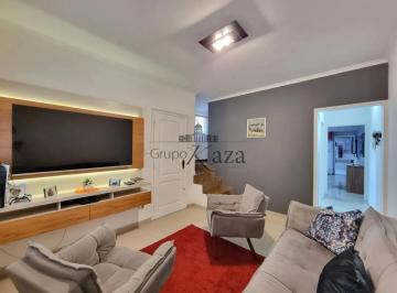 Casa · 150m² · 3 Quartos · 2 Vagas · Oportunidade - Casa Sobrado - Cidade Morumbi - 3 Dormitórios - 150m² - Estuda Permuta.