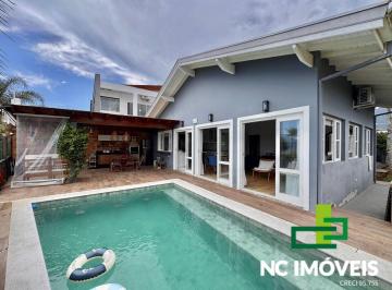 Casa · 216m² · 3 Quartos · Casa Pé na Areia à Venda na Praia do Capricórnio – Caraguatatuba - SP