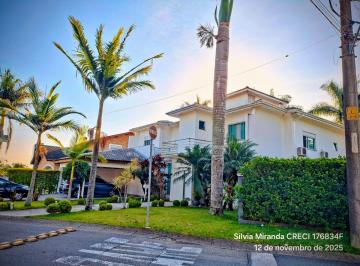 Casa en Venda de 5 quartos Pousada dos Bandeirantes · Residência com sala de cinema já equipada? Achou! Golf Village. Granja Viana.