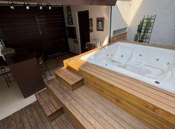 Casa de 3 quartos, Balneário Piçarras · Sobrado Geminado com 3 Suítes e Jacuzzi – 230m do Mar | Itacolomi – Balneário Piçarras/SC