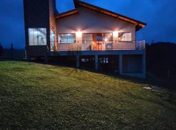 casa noturna · Casa - Bocaina de Minas