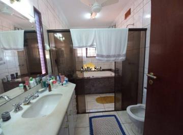 Casa · 362m² · 4 Quartos · 2 Vagas · Sobrado à venda, com 4 dormitorios, sendo 2 suítes com sacada, a poucos metros do Rio Preto Shoppin