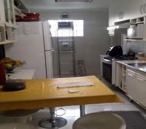 v5786a.jpg · ÓTIMA RESIDENCIA COM 3 SUITES NO BUTANTÃ