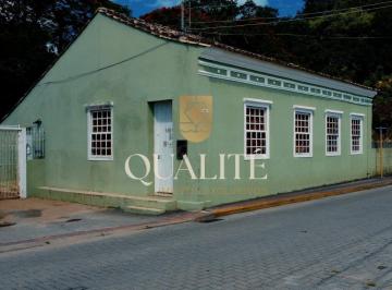 Casa · 2011m² · 4 Quartos · Casa à venda - em Sambaqui