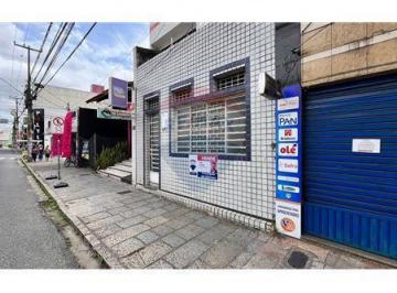 Casa · 143m² · Casa à venda no Centro de Campina Grande