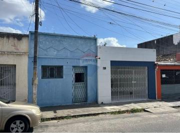 Casa · 69m² · 2 Quartos · Casa à venda no bairro São José com 96 de área ideal para comércio