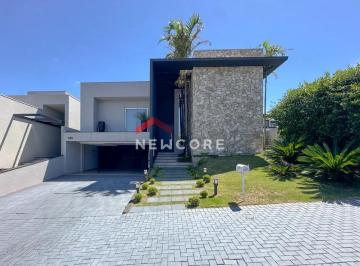Casa · 374m² · 4 Quartos · 4 Vagas · Casa em  Rua Reggio - FAG - Cascavel/PR