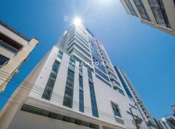 Apartamento · 346m² · 4 Quartos · 3 Vagas · Apartamento de alto padrão, mobiliado em Meia Praia na cidade de Itapema em Sant
