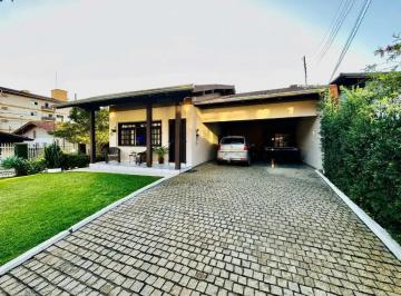 Casa de 4 quartos, Blumenau · Casa com 4 quartos à venda no Velha Central, Blumenau