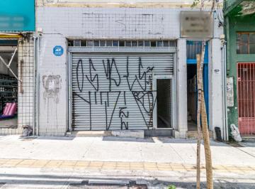 Comercial · 99m² · 4 Quartos · Loja na Avenida Amador Bueno da Veiga, 134 • 99 m²