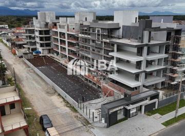 01 · Apartamento à venda - em Albatroz