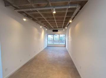 04 · Sala Comercial de 38m² na Trindade