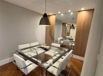 Apartamento de 2 quartos, São Paulo · Apartamento próximo ao Portal do Morumbi - 3 suítes, varanda, lareira e 2 vagas