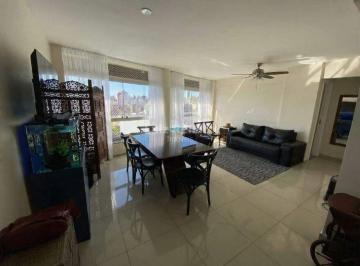 Apartamento · 94m² · 3 Quartos · 1 Vaga · Apartamento à venda no bairro Sagrada Família