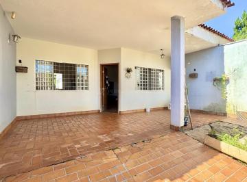 Casa · 324m² · 3 Quartos · 2 Vagas · Casa/Sobrado Casa em Maringá