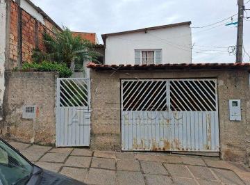 Casa · 198m² · 2 Quartos · CASA 2 QUARTOS JARDIM PRIMAVERA