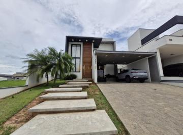 Casa · 293m² · 3 Quartos · 4 Vagas · Casa à venda em Salto, Condomínio Mirante dos Ipês, com 3 suítes, com 293 m²