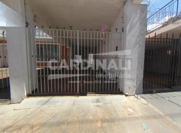 Casa · 440m² · 3 Quartos · 3 Vagas · Casa de 3 dormitórios com edícula e piscina.