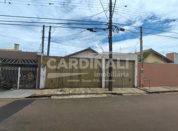 Casa · 300m² · 3 Quartos · 2 Vagas · Casa 3 dormitórios com vaga de garagem para 2 carros pequenos