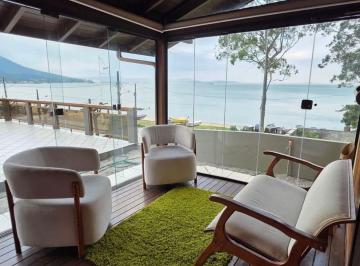 Casa · 100m² · 3 Quartos · 2 Vagas · Casa Frente Mar Semimobiliada - Praia de Fora em Palhoça/SC