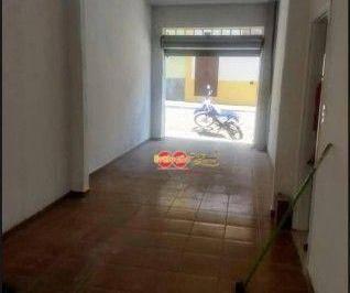 6833ca6f7e435db8ea00a88b5e7be4653d64278c · Casa Residencial / Centro